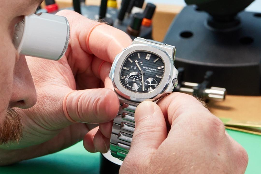 Patek Philippe Nautilus Repair Case | Timekeeping Issues Caused by Long-Term Wear and Lack of Maintenance